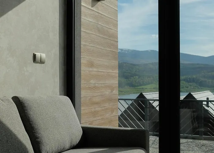 W Hill Karkonosze & Lodge *